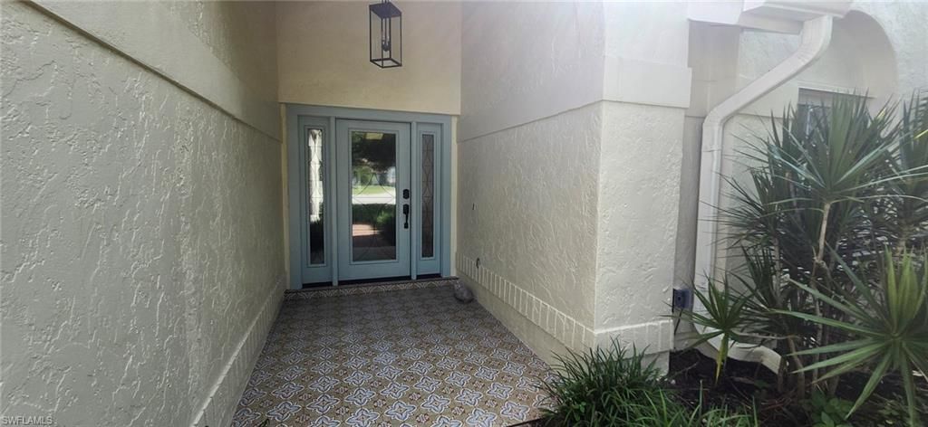 5549 Foxhunt Way , Naples, FL 34104 Photo