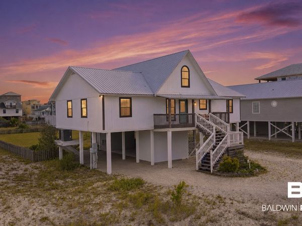 1355 W Lagoon Ave, Gulf Shores, AL 36542