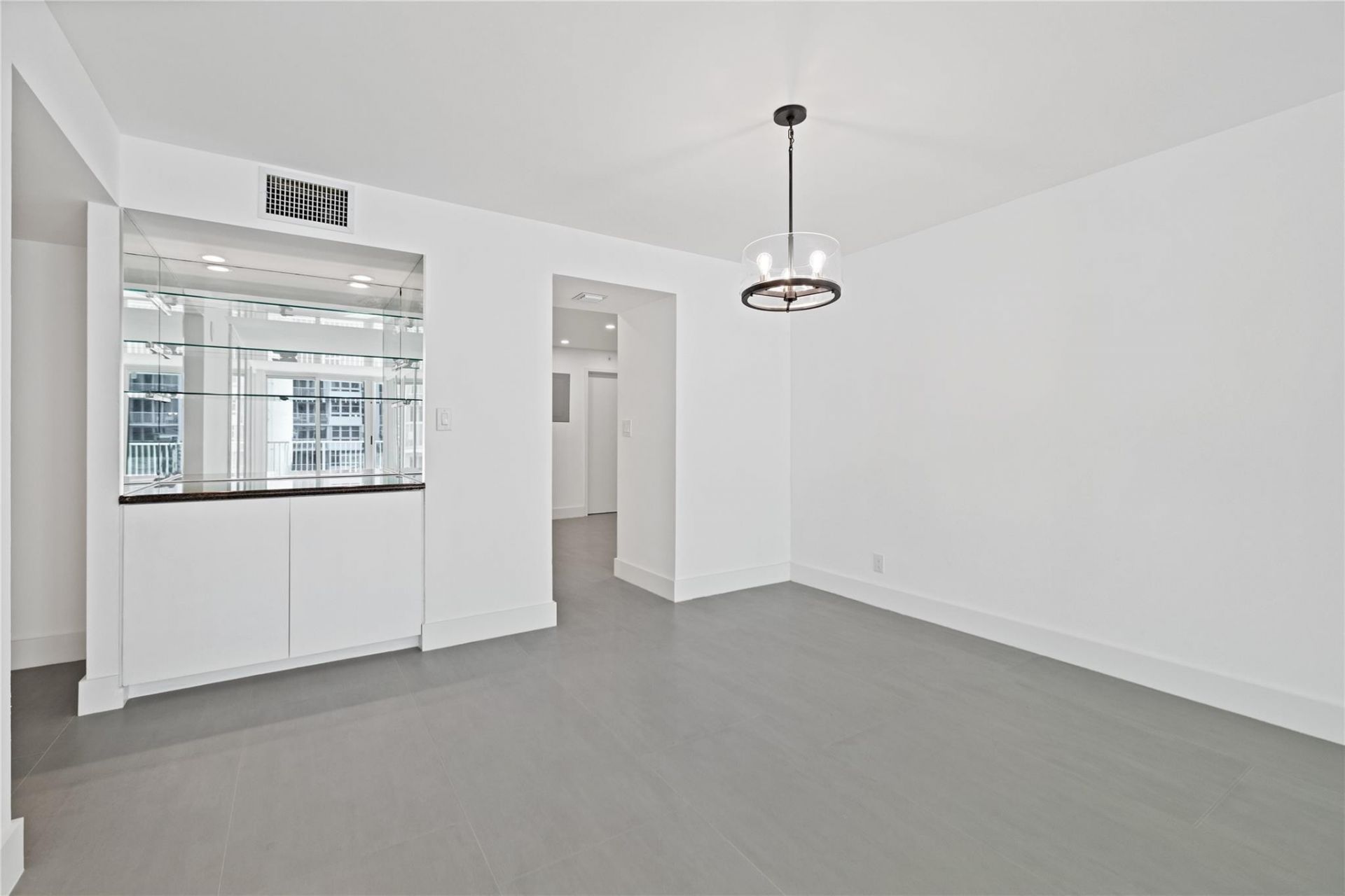 1360 S Ocean Boulevard, Unit 403, Pompano Beach, FL 33062 Photo