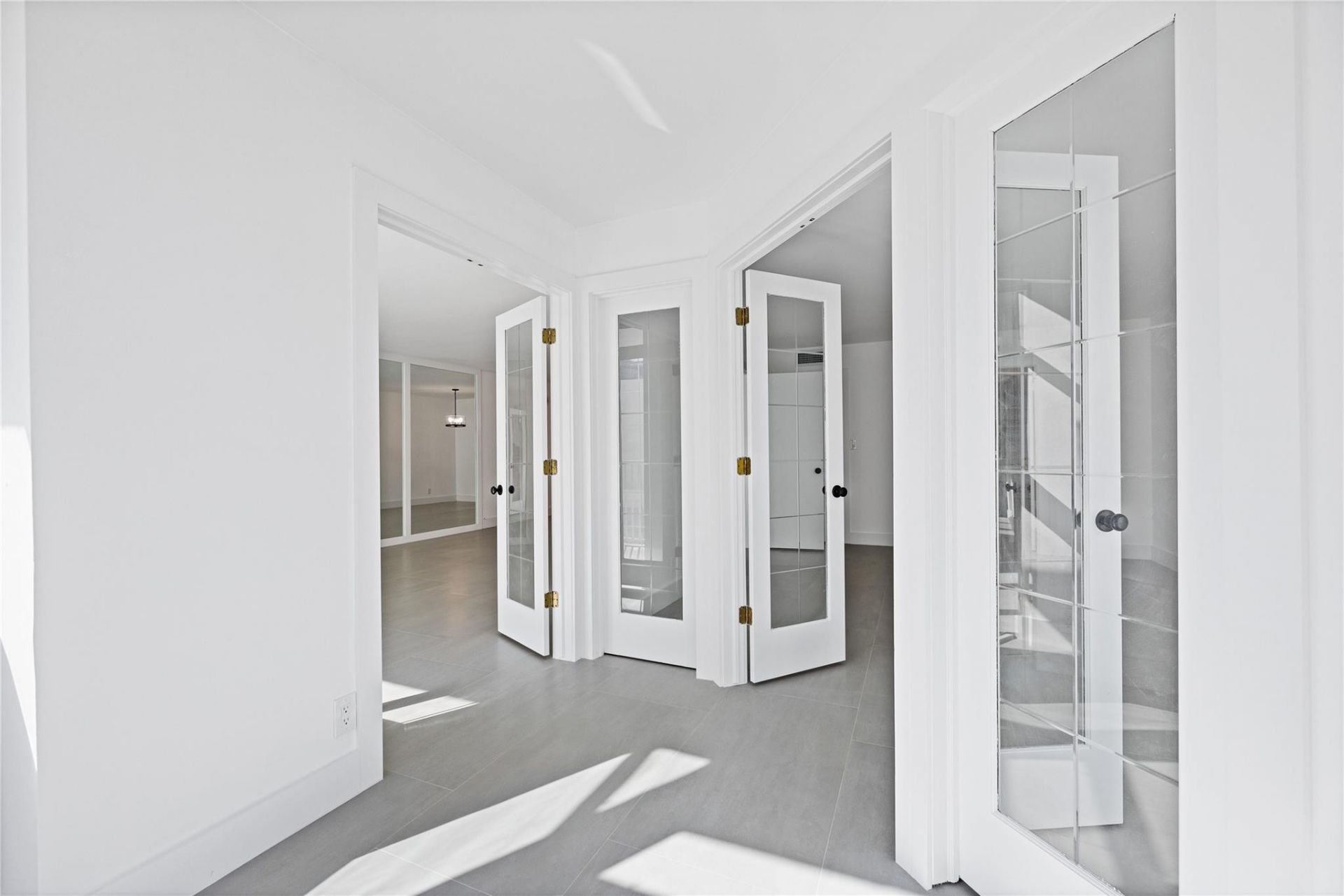 1360 S Ocean Boulevard, Unit 403, Pompano Beach, FL 33062 Photo