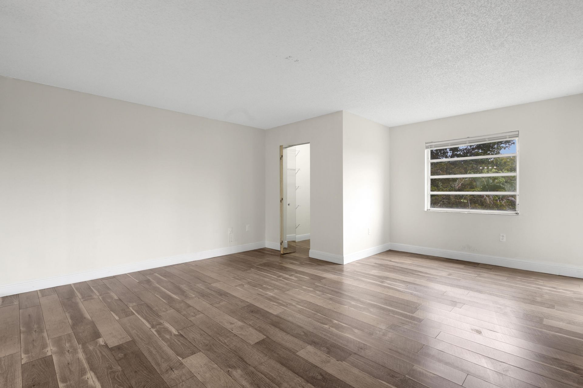 3940 Inverrary Boulevard, Unit 404-A, Lauderhill, FL 33319 Photo