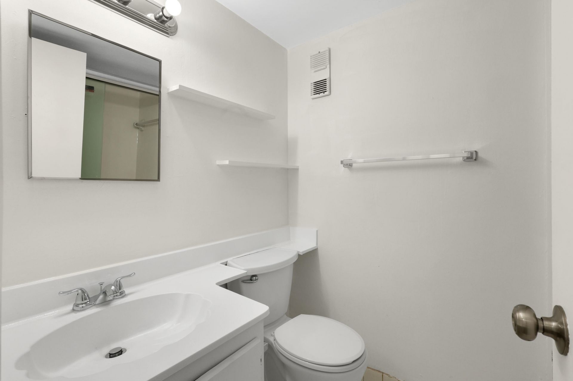 3940 Inverrary Boulevard, Unit 404-A, Lauderhill, FL 33319 Photo