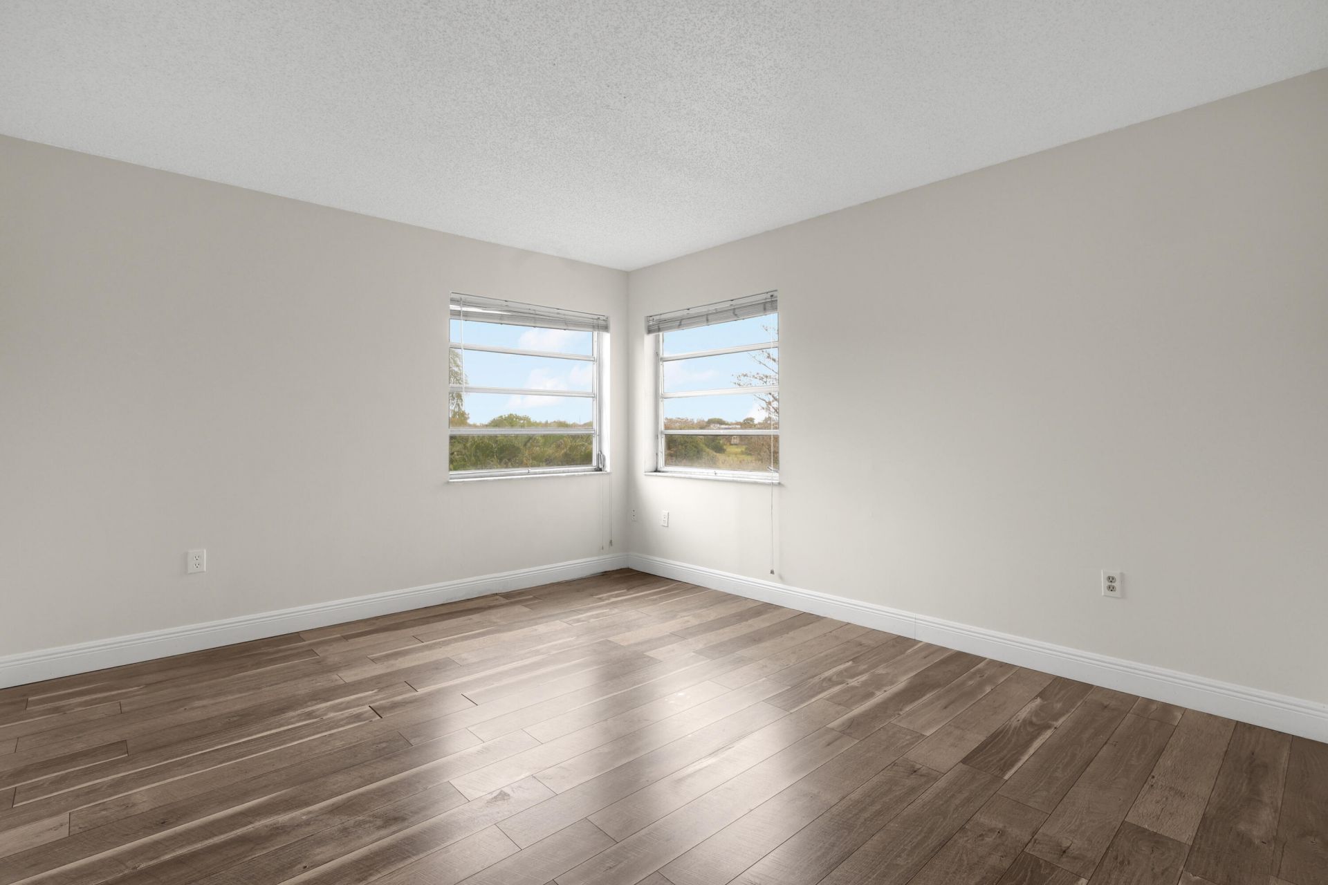 3940 Inverrary Boulevard, Unit 404-A, Lauderhill, FL 33319 Photo