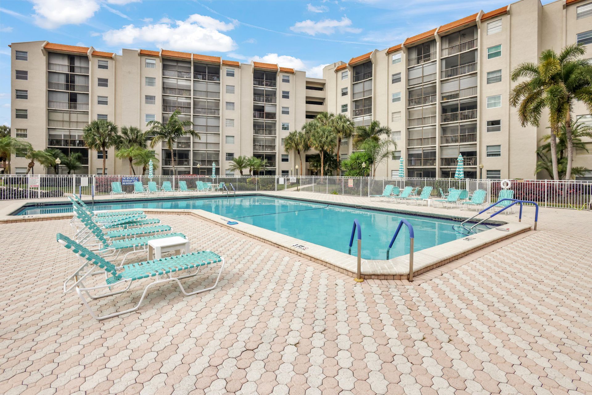 3940 Inverrary Boulevard, Unit 404-A, Lauderhill, FL 33319 Photo