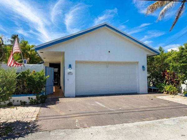 11 SUNSET Lane, Lauderdale-By-The-Sea, FL 33062