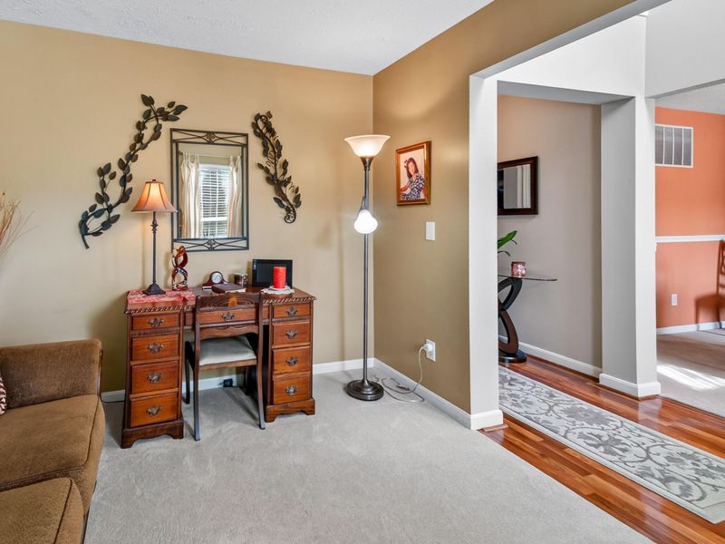 6243 Castle Oak Drive, Florence, KY 41042 Photo 4