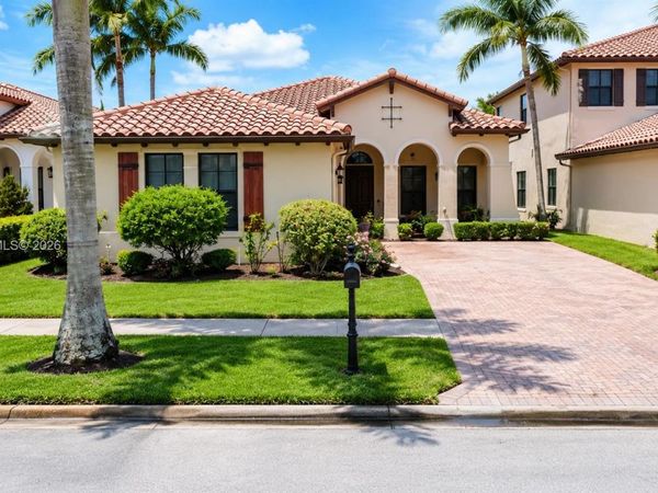 8514 NW 37th Ct , Cooper City, FL 33024
