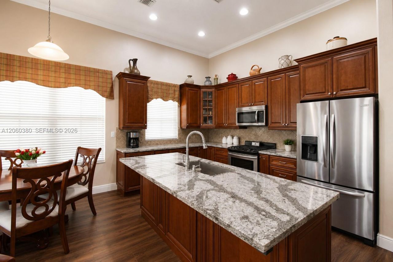 8514 NW 37th Ct , Cooper City, FL 33024 Photo