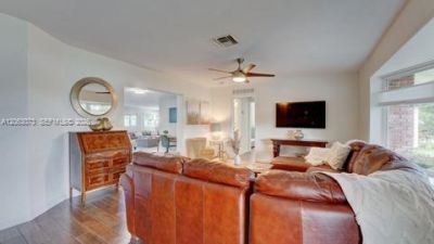 112 NE 10th Ave, Pompano Beach, FL 33060 Photo
