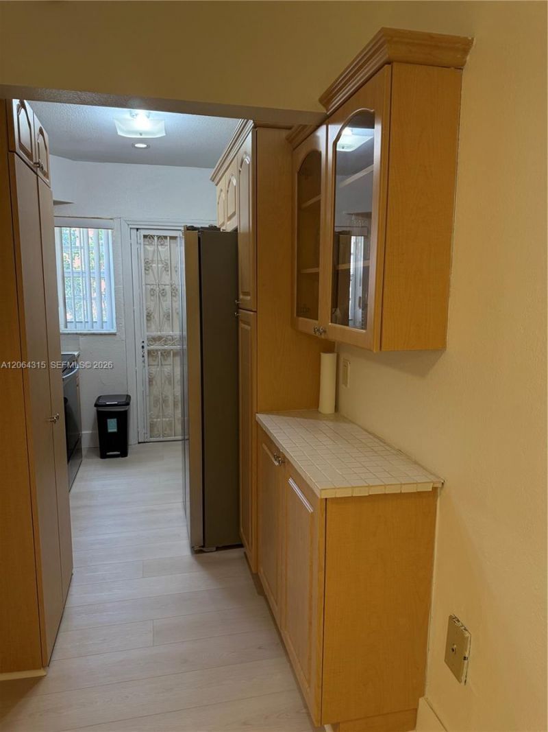 3660 SW 10th St, Unit 7A, Miami, FL 33135 Photo