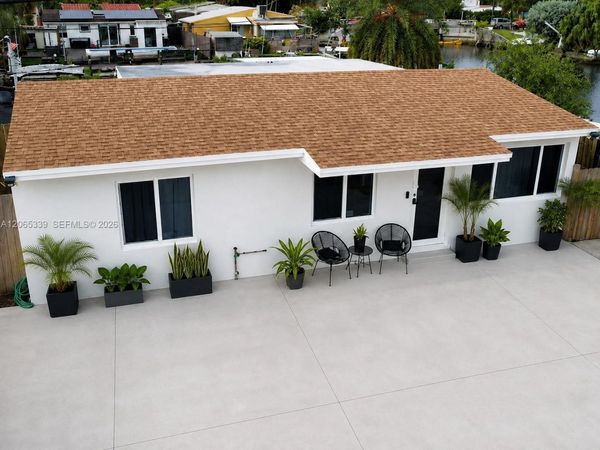 2642 Sheridan St , Hollywood, FL 33020