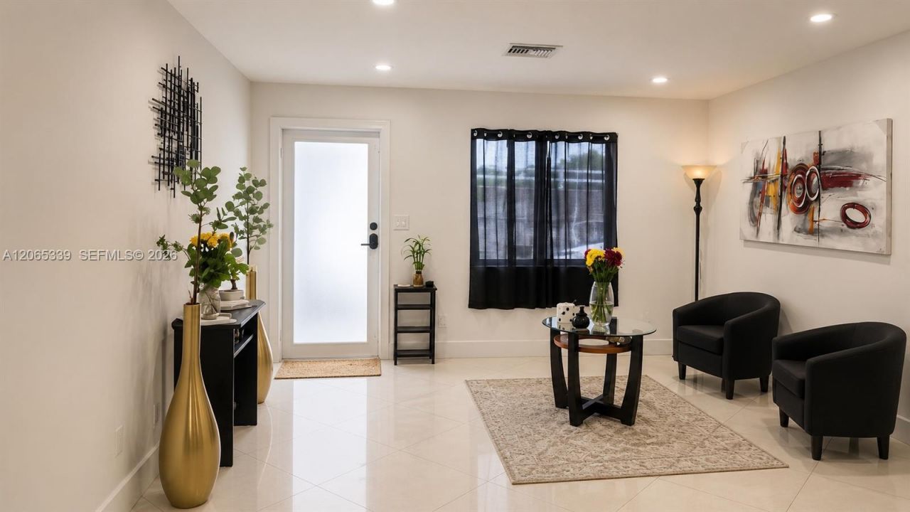 2642 Sheridan St, Hollywood, FL 33020 Photo