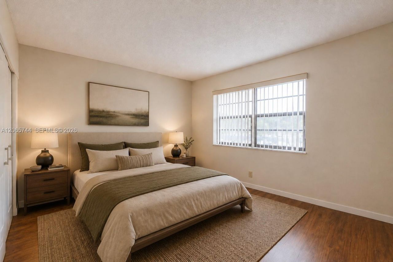 9233 SW 8th St , Unit 208, Boca Raton, FL 33428 Photo