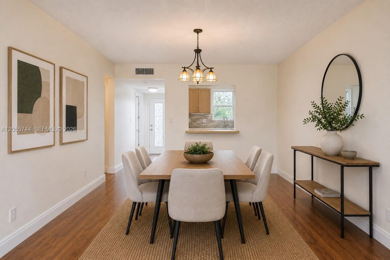 9233 SW 8th St , Unit 208, Boca Raton, FL 33428 Photo