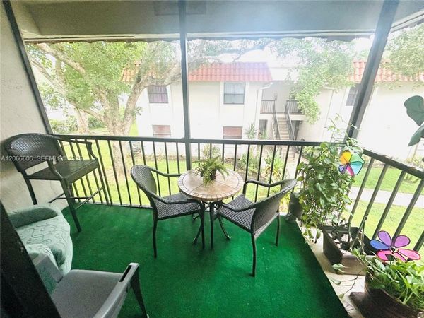 9702 Hammocks Blvd , Unit 203, Miami, FL 33196