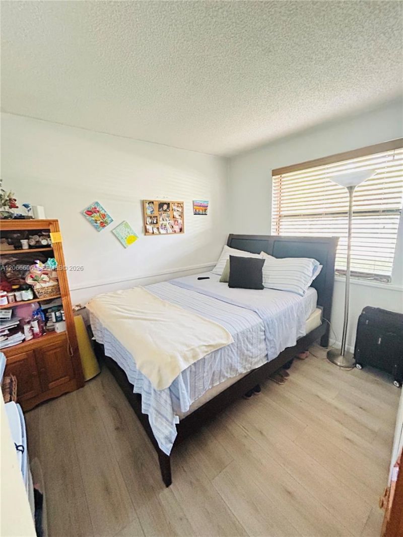 9702 Hammocks Blvd, Unit 203, Miami, FL 33196 Photo