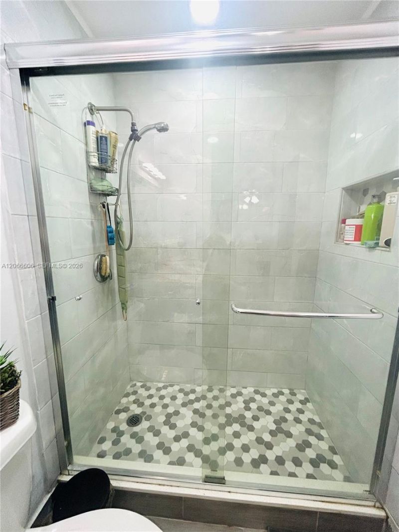 9702 Hammocks Blvd , Unit 203, Miami, FL 33196 Photo