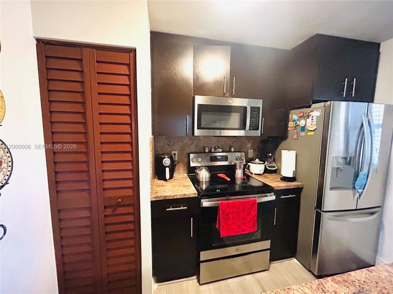 9702 Hammocks Blvd, Unit 203, Miami, FL 33196 Photo