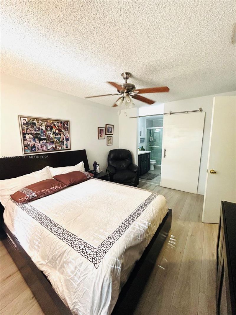 9702 Hammocks Blvd, Unit 203, Miami, FL 33196 Photo