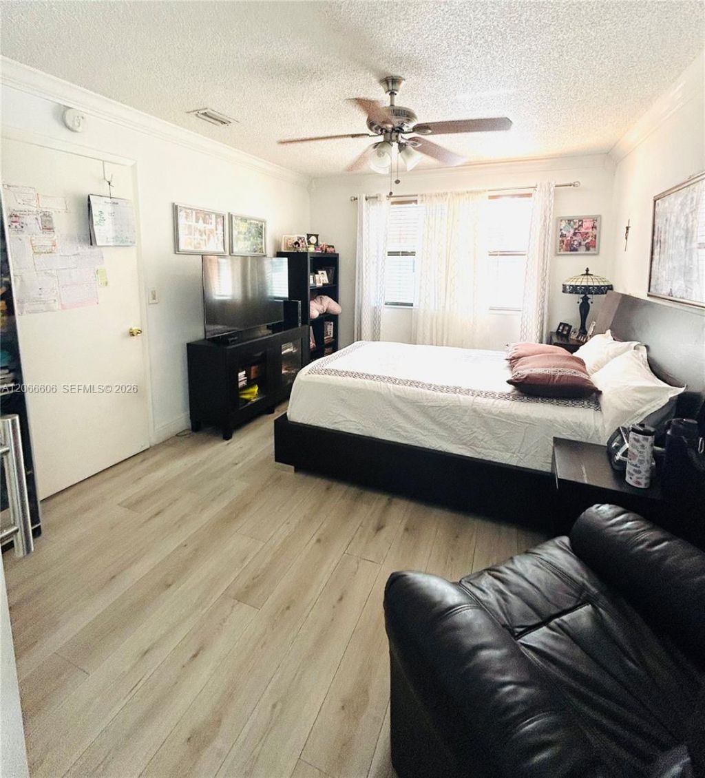 9702 Hammocks Blvd, Unit 203, Miami, FL 33196 Photo
