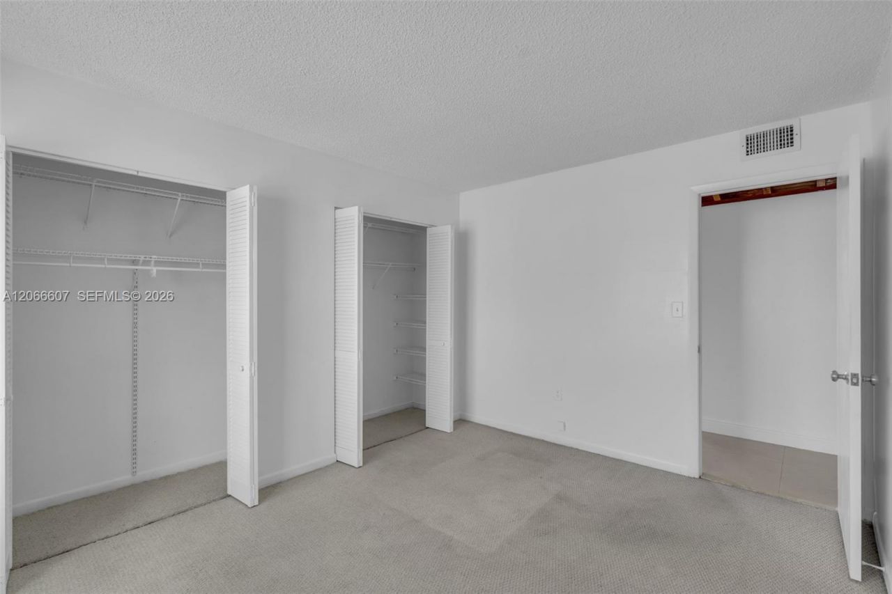 860 NW 106th Ave , Unit 3B3-5, Miami, FL 33172 Photo