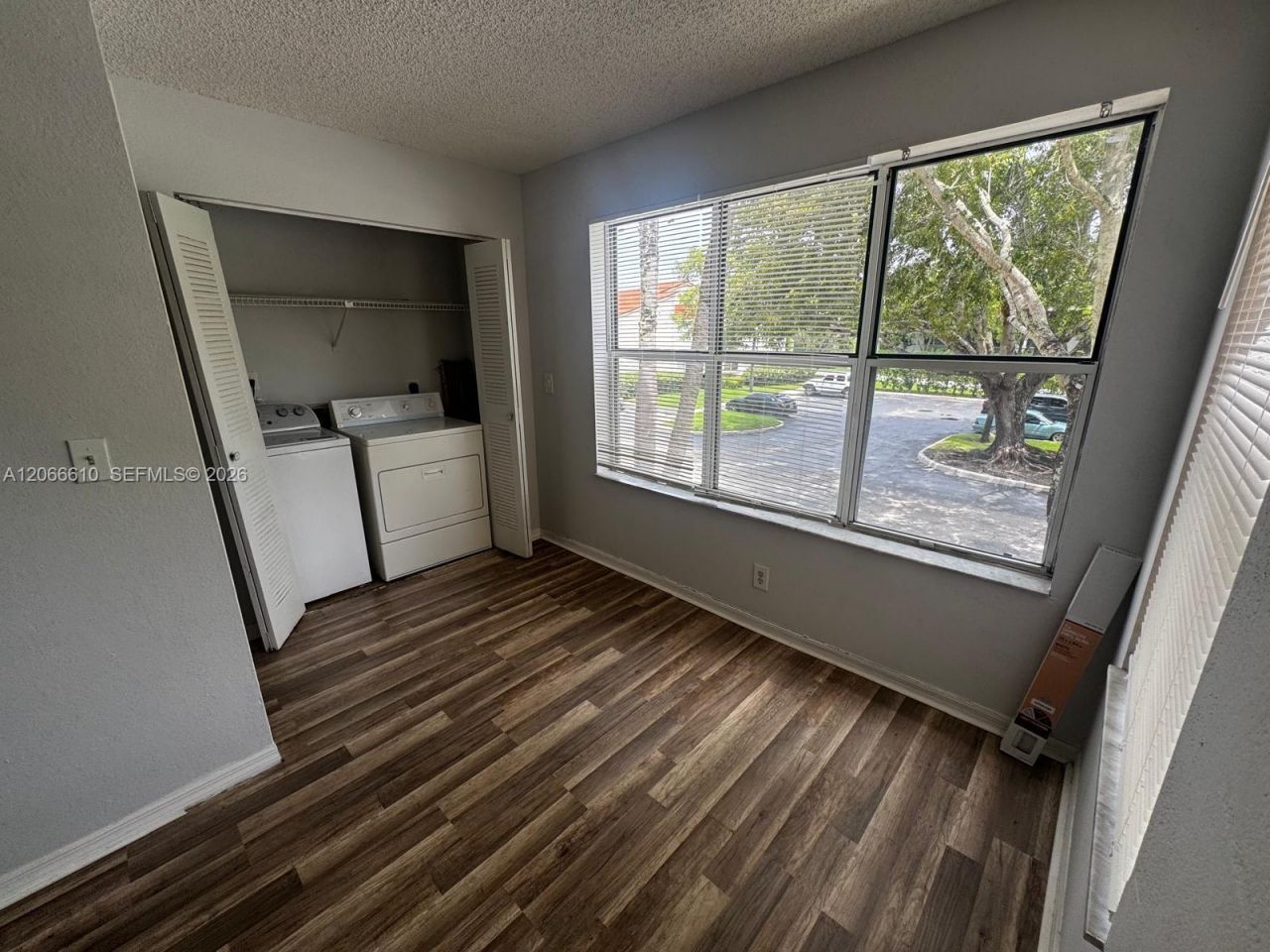 3360 N Pinewalk Dr N , Unit 1324, Margate, FL 33063 Photo