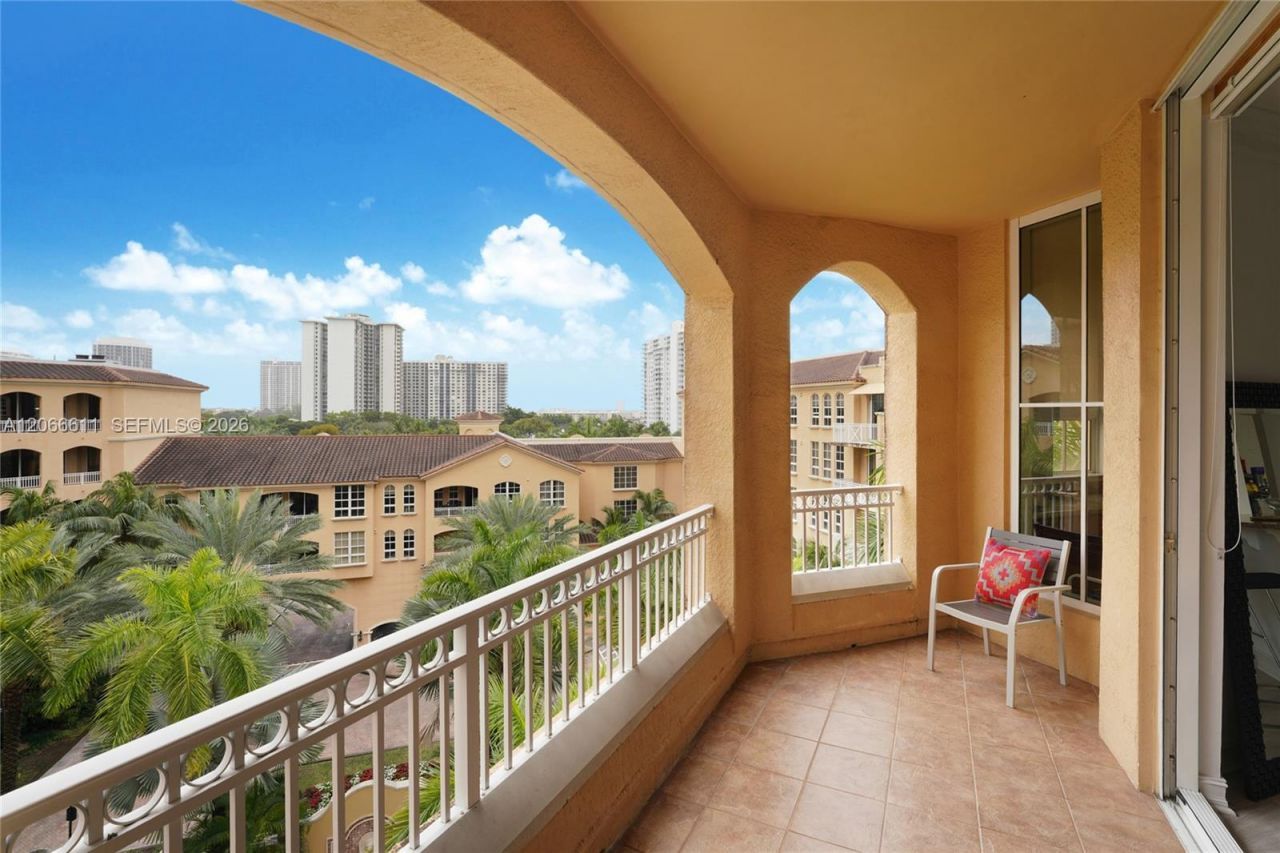 3001 NE 185th St , Unit 612, Aventura, FL 33180 Photo