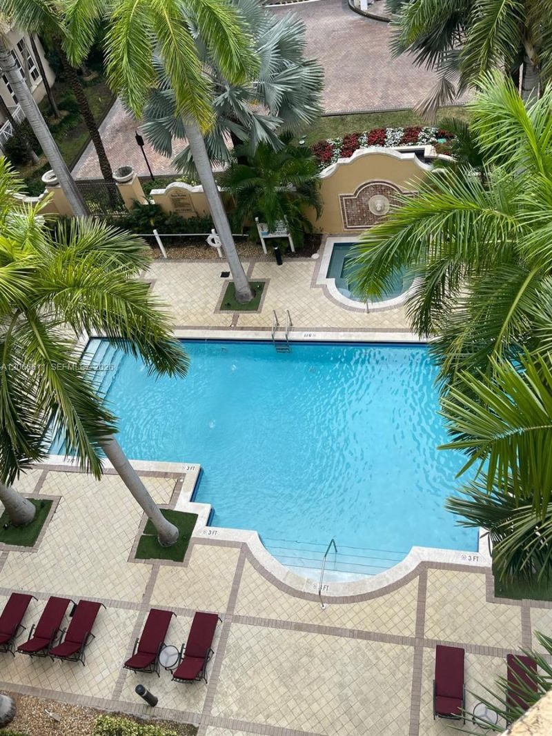 3001 NE 185th St , Unit 612, Aventura, FL 33180 Photo