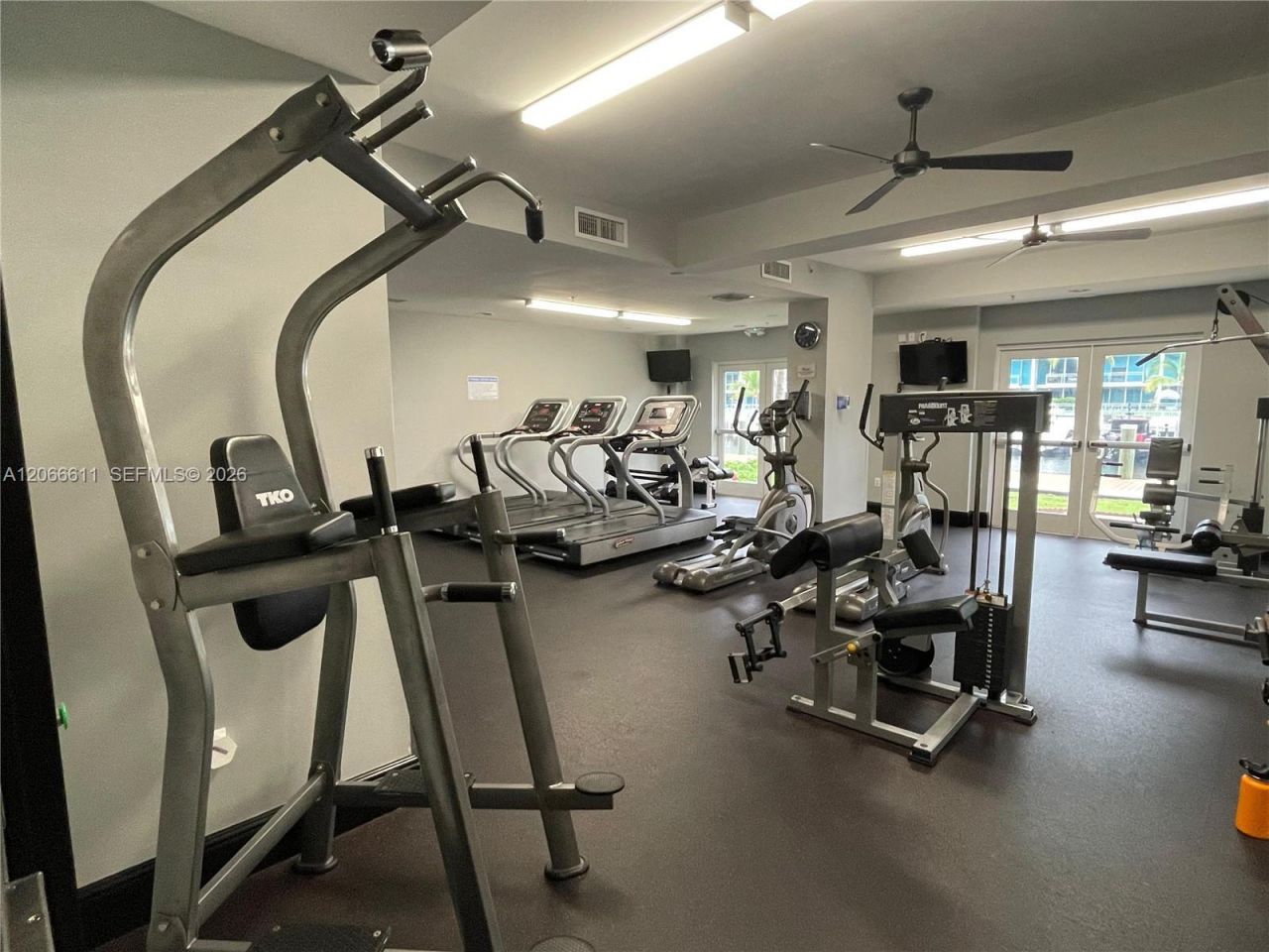 3001 NE 185th St , Unit 612, Aventura, FL 33180 Photo