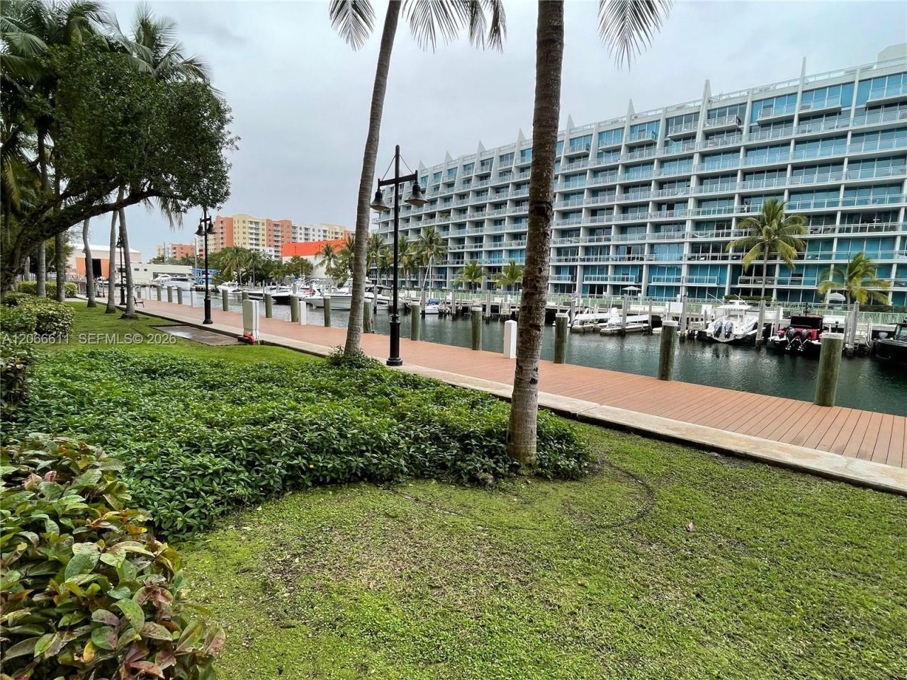 3001 NE 185th St , Unit 612, Aventura, FL 33180 Photo