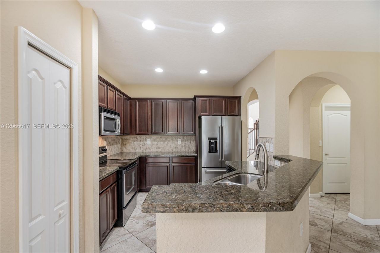 27621 SW 139th Pl, Homestead, FL 33032 Photo