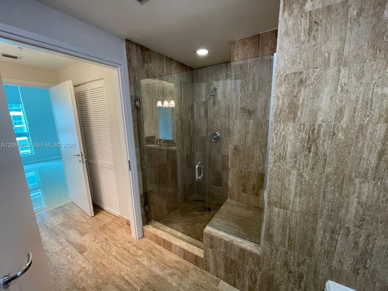 300 S Biscayne Blvd, Unit T-2804, Miami, FL 33131 Photo