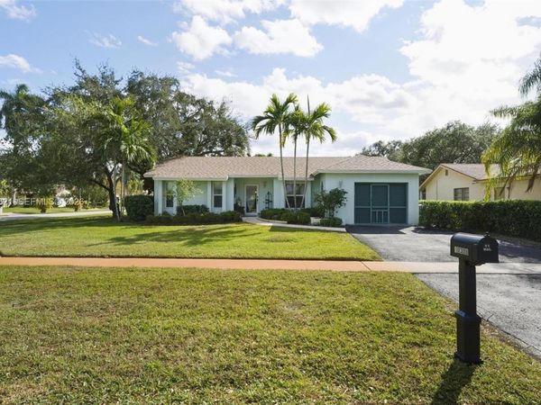 10308 Greenbriar Ct , Boca Raton, FL 33498