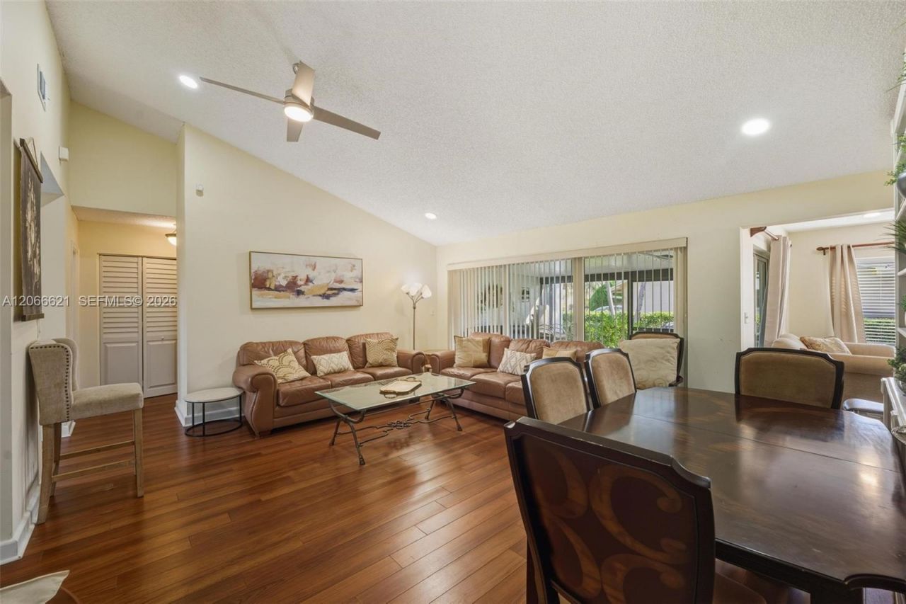 10308 Greenbriar Ct , Boca Raton, FL 33498 Photo