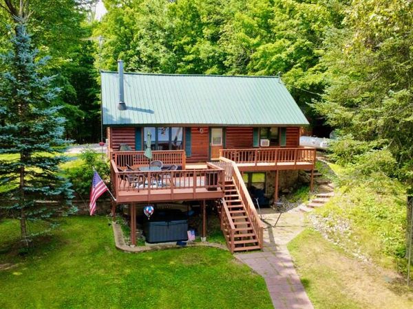 N10754 EAST SHORE ROAD, AINSWORTH, WI 54462