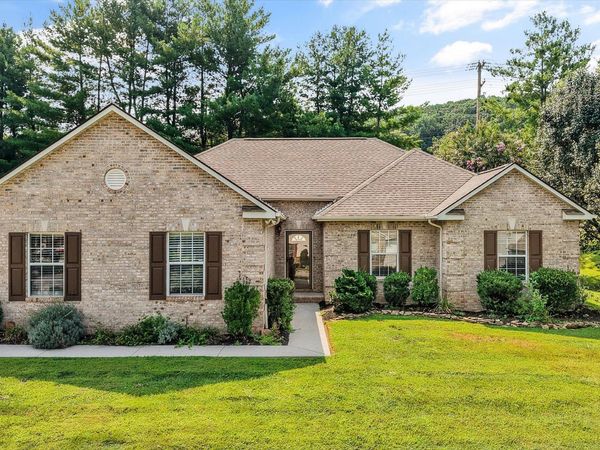 2393 Conners Creek Circle, Knoxville, TN 37932