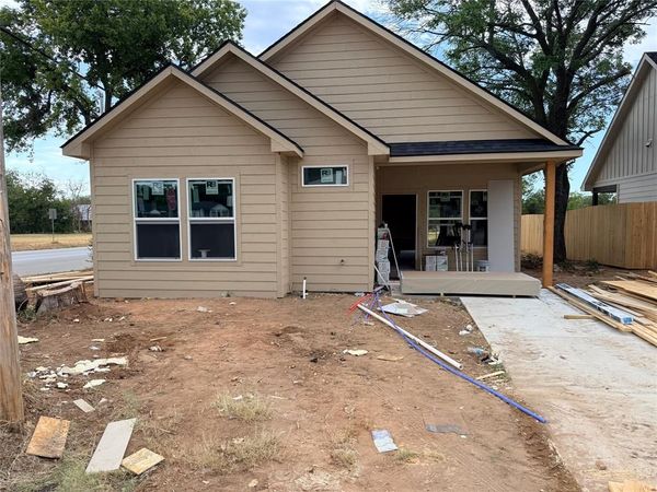 201 W Cherry Street, Nocona, TX 76255