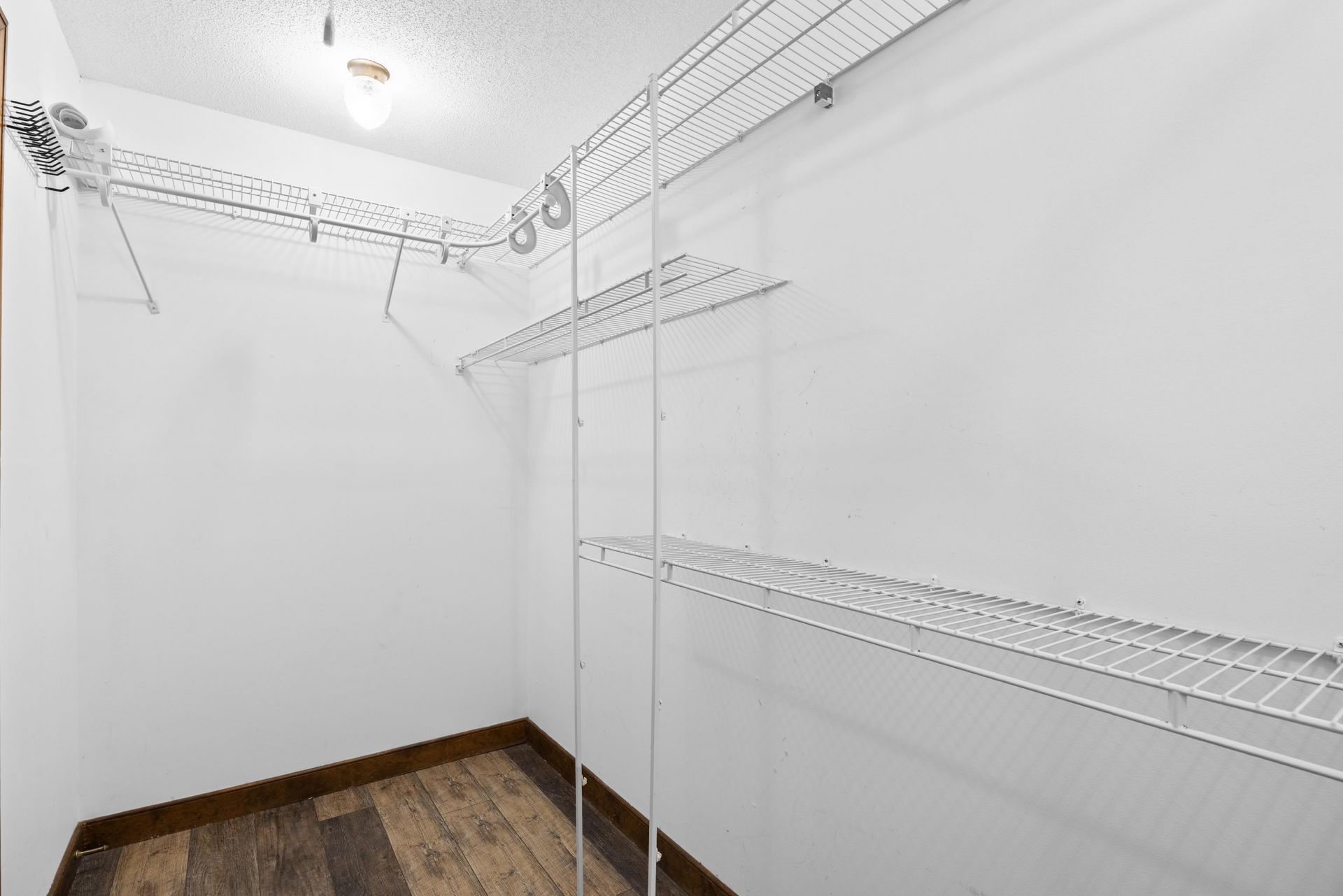 3379 Collins Creek Dr. Photo 33