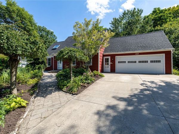 1249 Imperial Drive, Webster, NY 14580