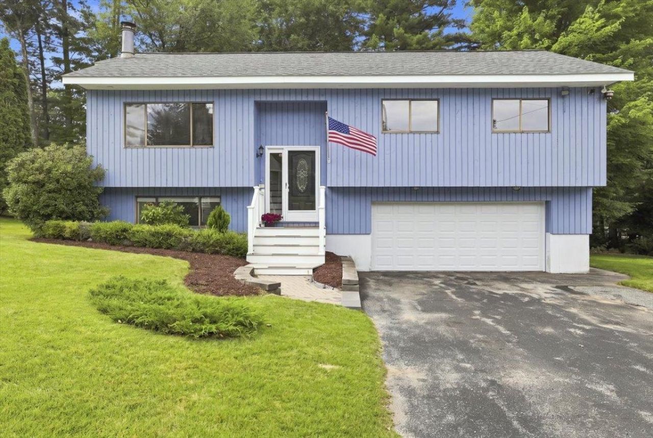 19 Cimmarron Drive, Nashua, NH 03062 Main Photo