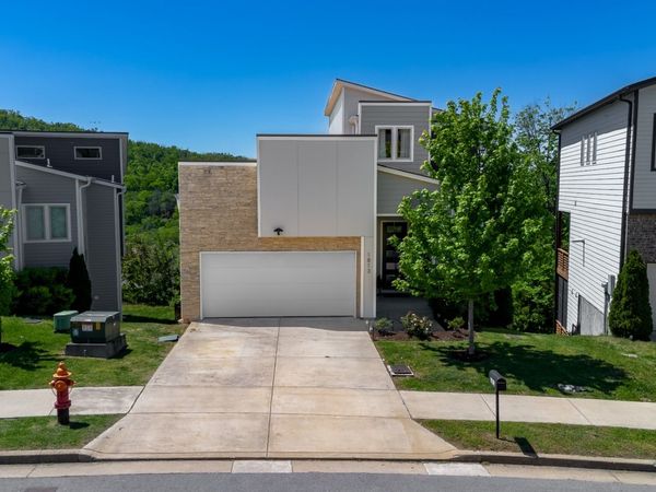 1813 Sprucewood Ln , Nashville, TN 37211