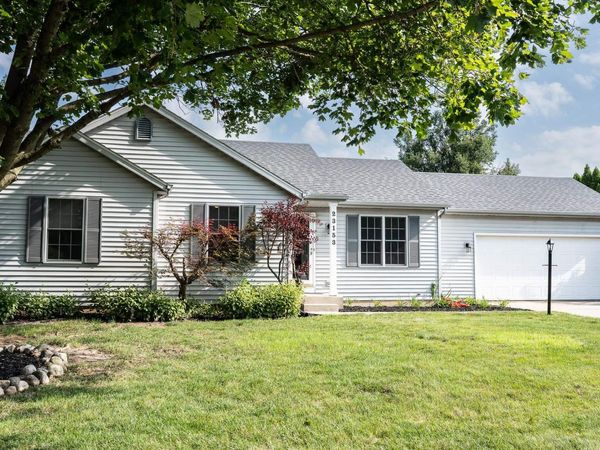 23153 Arbor Pointe Drive, South Bend, IN 46628