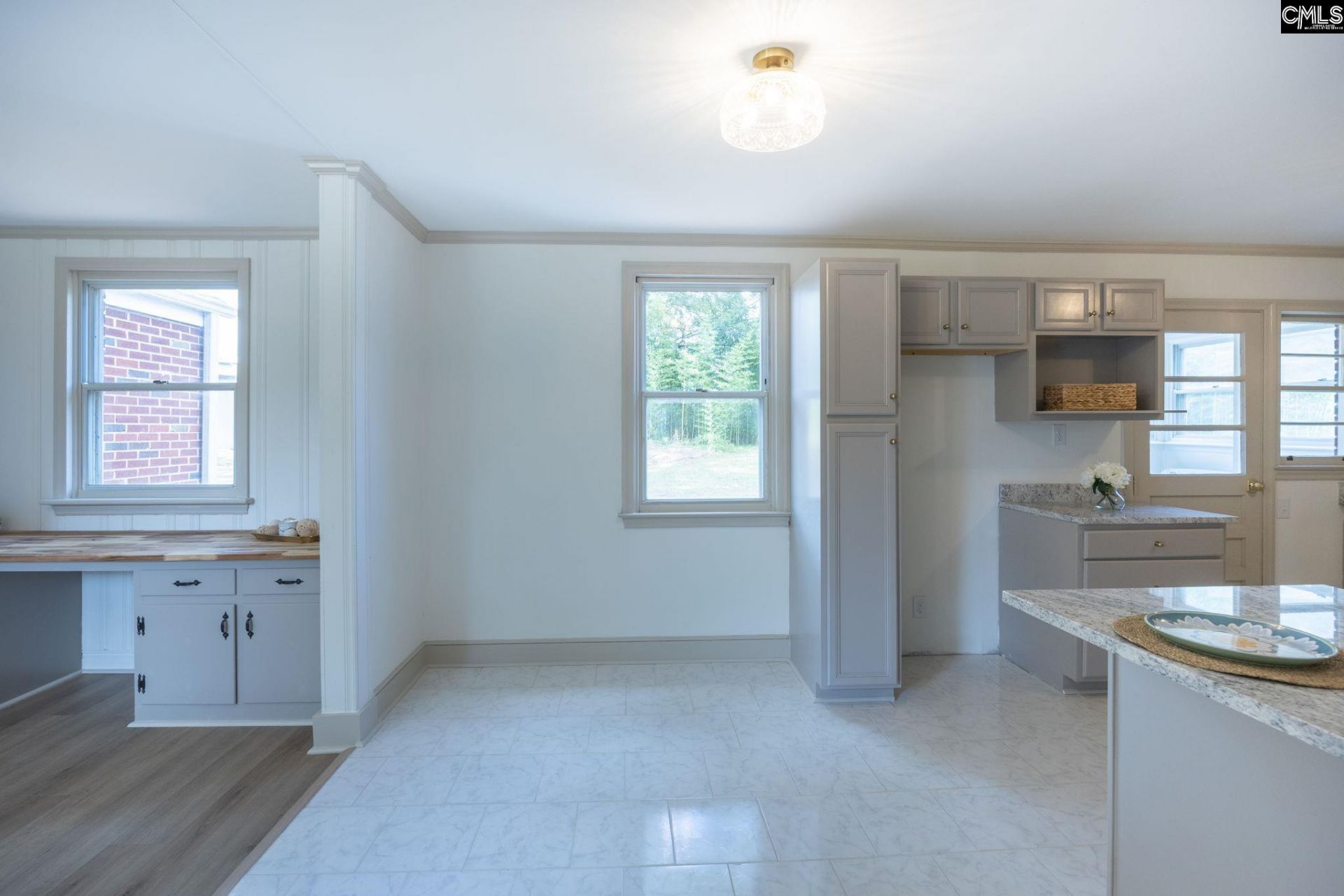 2012 Elm Abode Terrace  Photo 21