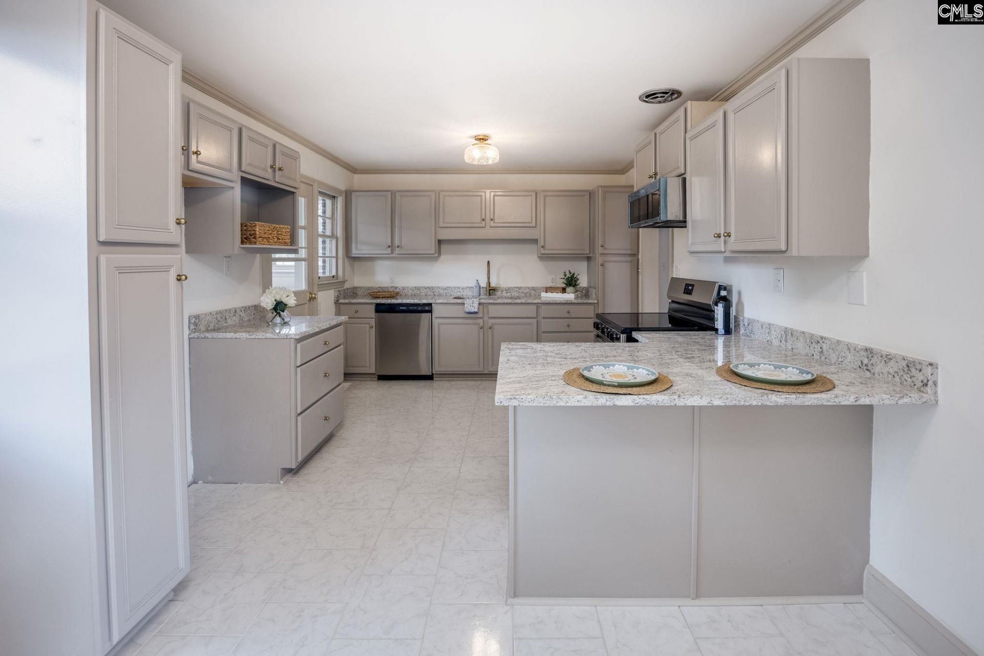 2012 Elm Abode Terrace  Photo 22