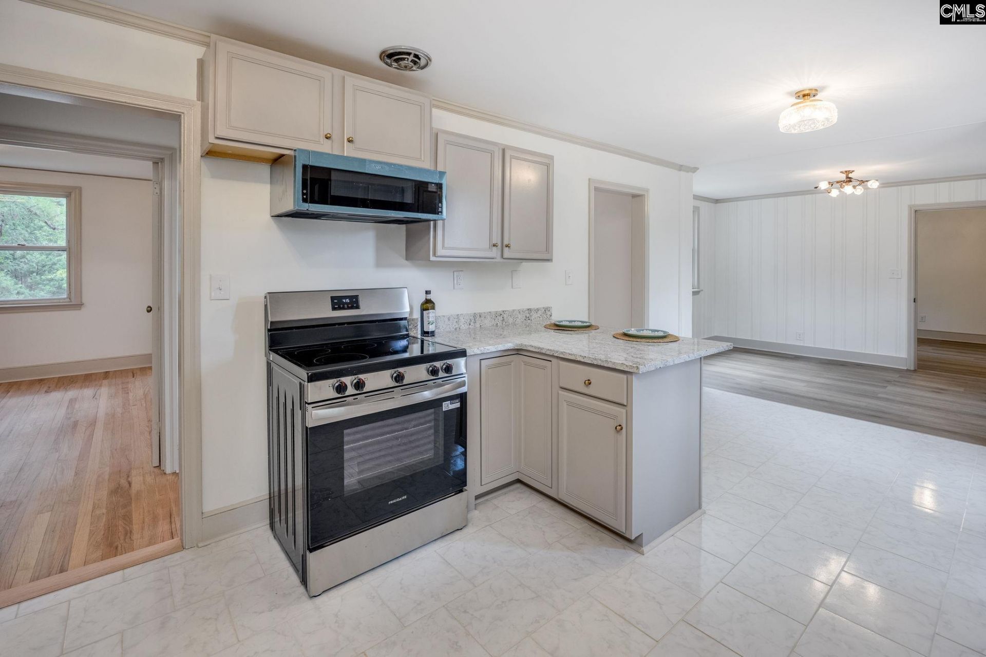 2012 Elm Abode Terrace  Photo 28