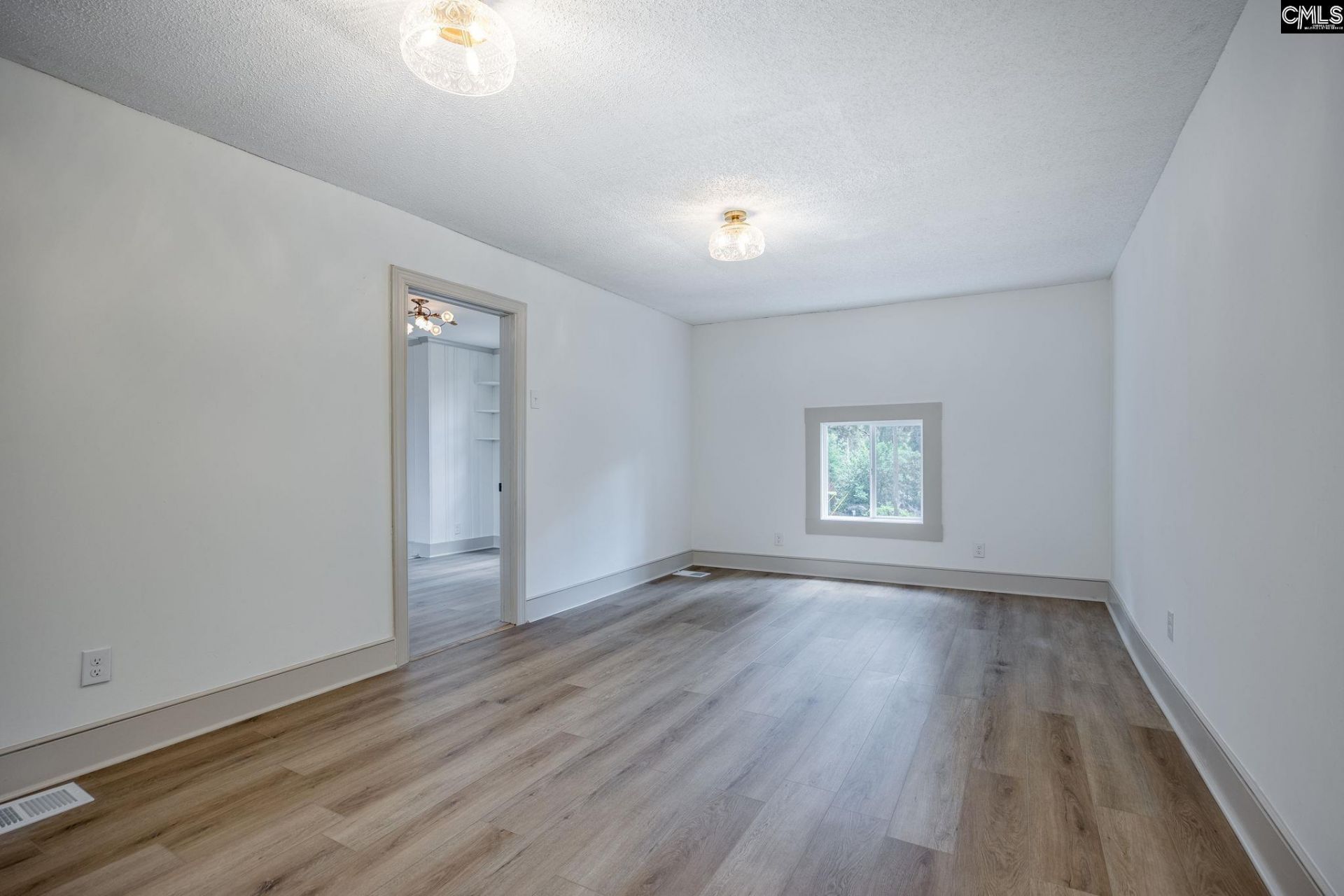 2012 Elm Abode Terrace  Photo 32