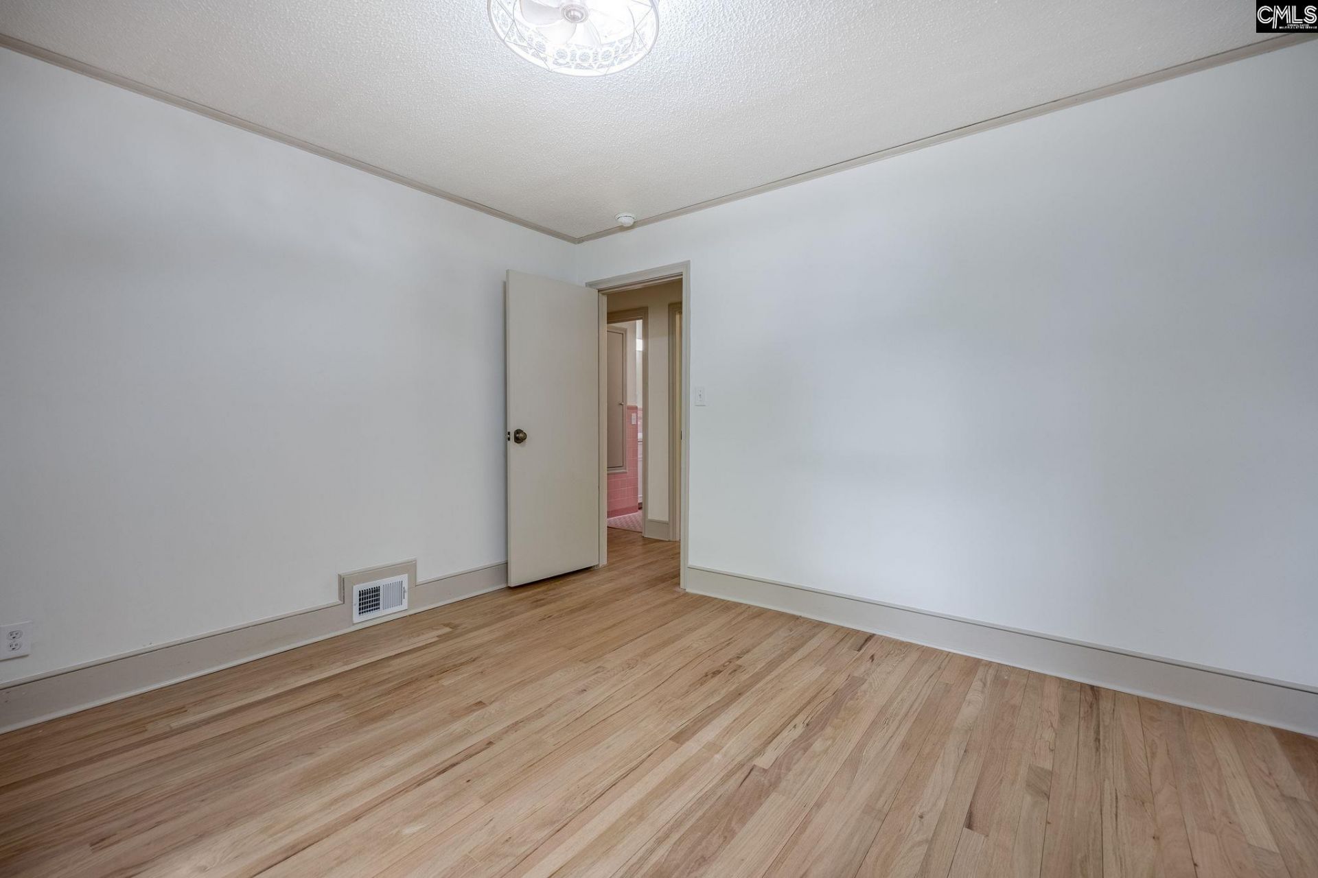 2012 Elm Abode Terrace Photo 42