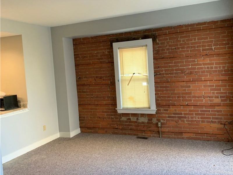 1177 E 60 Street, Cleveland, OH 44103 Photo 3