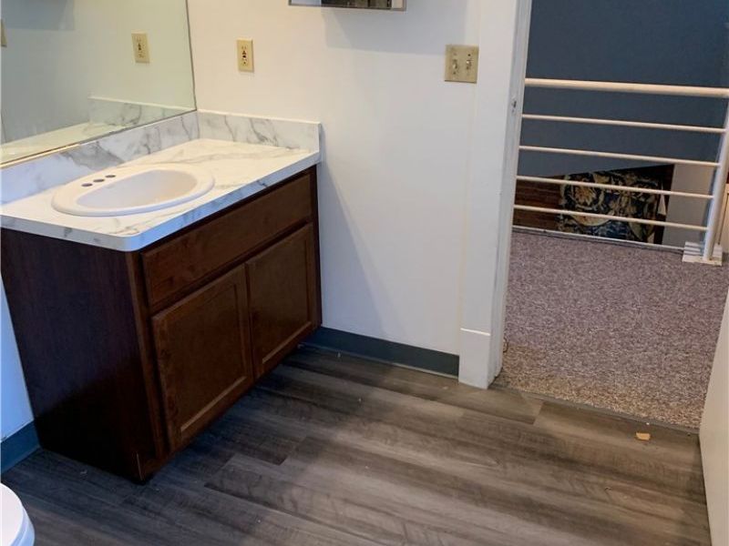1177 E 60 Street, Cleveland, OH 44103 Photo 6