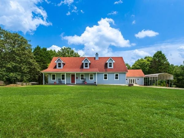 506 Bill Watkins Road , Hoschton, GA 30548